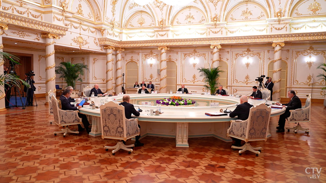 «Белавиа» запускает прямые чартерные рейсы из Минска на остров Фукуок «Белавиа» запускает прямые чартерные рейсы из Минска на остров Фукуок