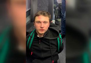 Задержанный по делу о нападении на сотрудника ОМОН: вступил в борьбу, но никаких ударов, честно, не наносил
