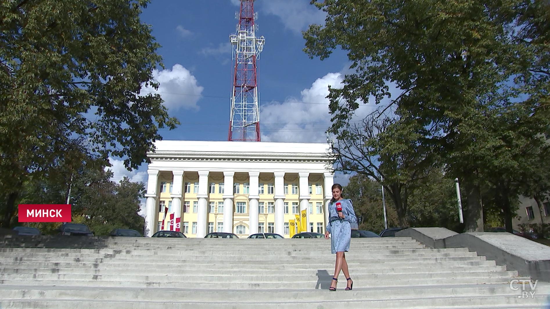 Наверху на ветер можно практически облокачиваться. Как перекрашивали нашу телебашню-4