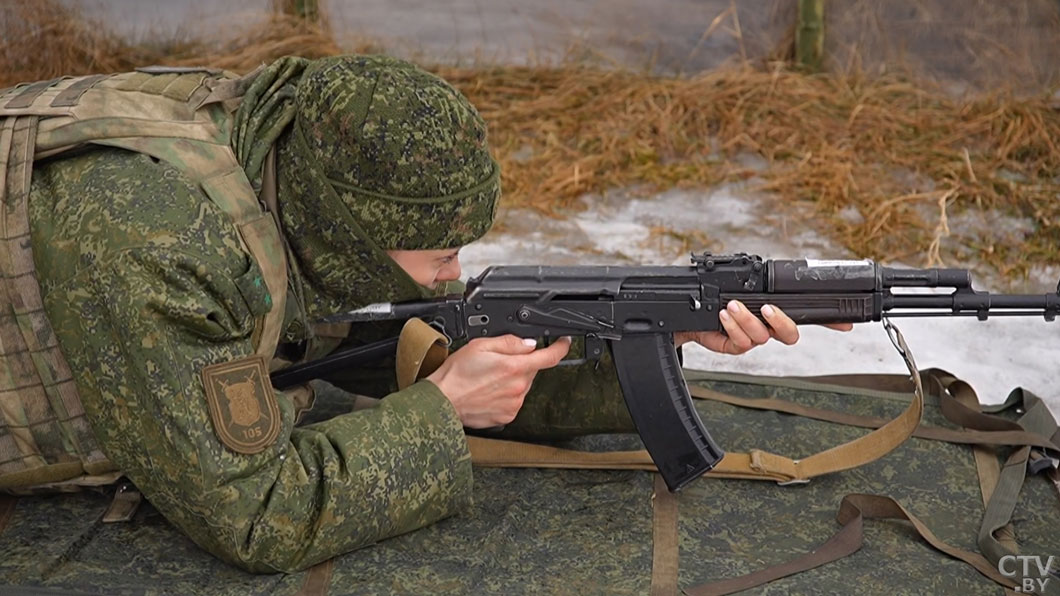 Мощные залпы и грохот взрывов – как проходит проверка обороноспособности белорусской армии?-14