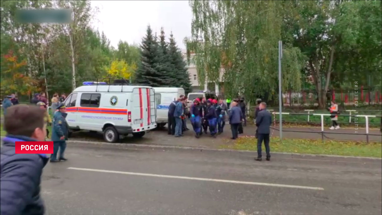 В Ижевске мужчина расстрелял детей в школе и покончил с собой-1