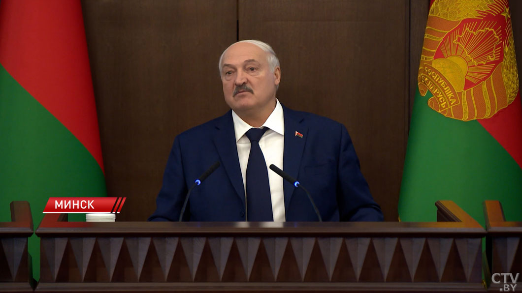 Лукашенко – о работе правительства: почти все указы Президента возвращаются на доработку-2