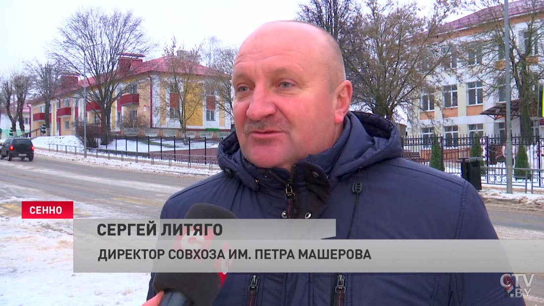«Чтобы нам быстрее обрабатывать». 17 новых тракторов МТЗ готовят к работе в Сенненском районе-4