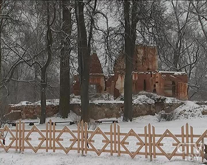 Прекрасная и ужасная: Хелене Бонем Картер исполняется 50-16