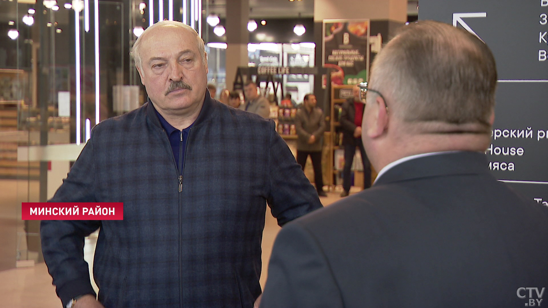 Александр Лукашенко – директору «Валерьяново»: безопасность продуктов питания должна быть непререкаемой-7