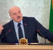Президент Беларуси: «Когда-то я самолётом из Японии привозил лекарства, во времена Караника»