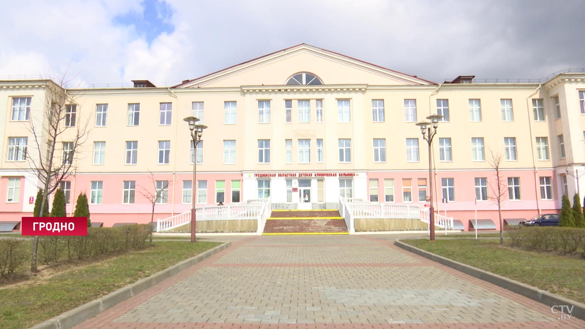 Трёхлетняя девочка проглотила более 20 магнитов. К чему это могло привести?-1
