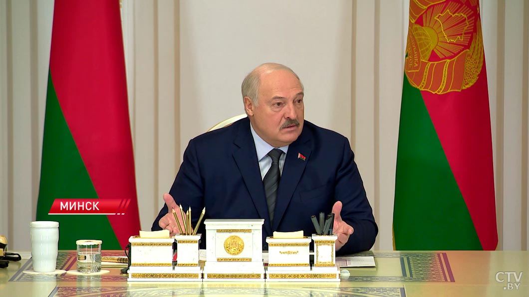 «Получают три зарплаты Президента!» Лукашенко поручил разобраться с финансированием в спорте-4 «Получают три зарплаты Президента!» Лукашенко поручил разобраться с финансированием в спорте-4