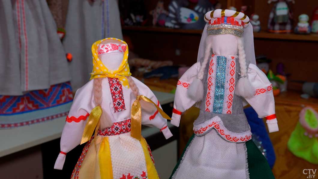 Авторские красавицы. Белорусская мастерица рассказала, как возникла идея создания кукол и игрушек-8