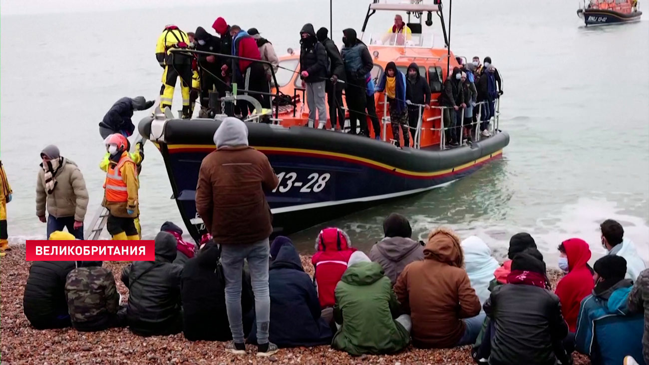 27 мигрантов погибли при попытке пересечь Ла-Манш-4