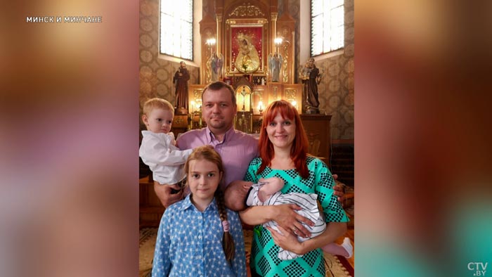 Клуб «28 петель» помогает недоношенным деткам в роддомах. Посмотрите, какие вещи вяжут для этих крох-28