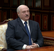 Александр Лукашенко: пришла информация из Латвии. Некоторые туда уехали, сейчас живут в какой-то резервации за 2,5 доллара в день