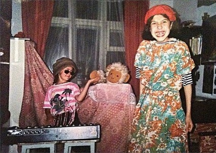 Джинсы и яркий макияж. Девять фото из 90-ых, которые вызовут ностальгию -5