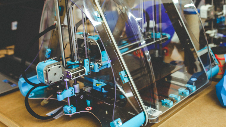 Киев печатает боеприпасы для ВСУ из пластика на 3D-принтере Киев печатает боеприпасы для ВСУ из пластика на 3D-принтере