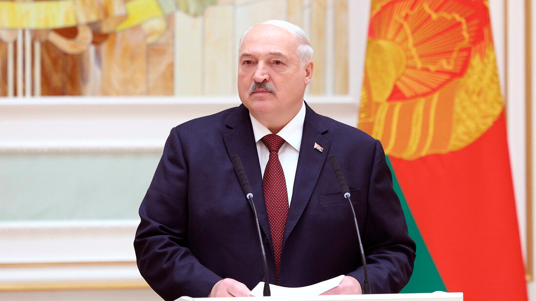 Лукашенко: у Беларуси есть чем ответить на агрессивные выпады извне