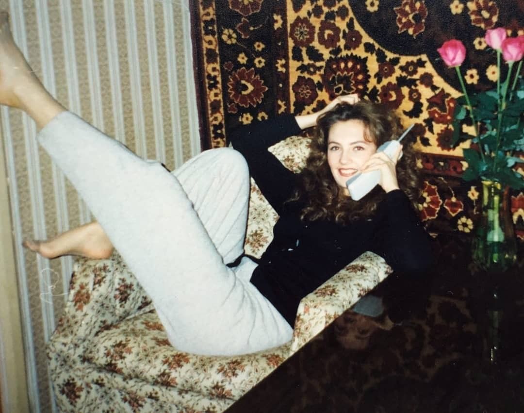 Джинсы и яркий макияж. Девять фото из 90-ых, которые вызовут ностальгию -15