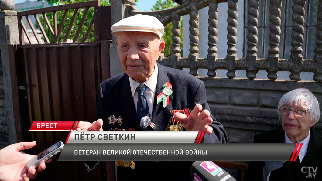 Праздник с доставкой на дом! В преддверии Дня Победы для ветеранов проводят персональные парады-4