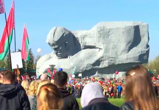 Здесь начиналась война. Как проходит 9 Мая в Брестской крепости?
