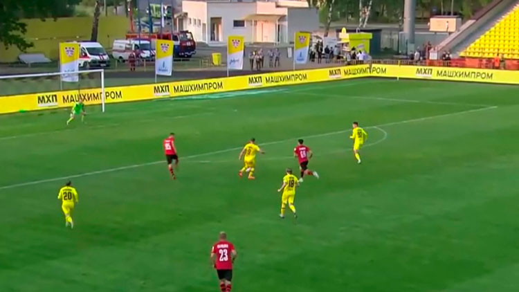 Егор Карпицкий признан лучшим игроком 10-го тура ЧБ по футболу