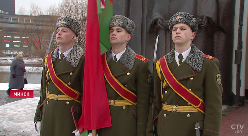 На «Острове слёз» почтили память воинов-афганцев-12