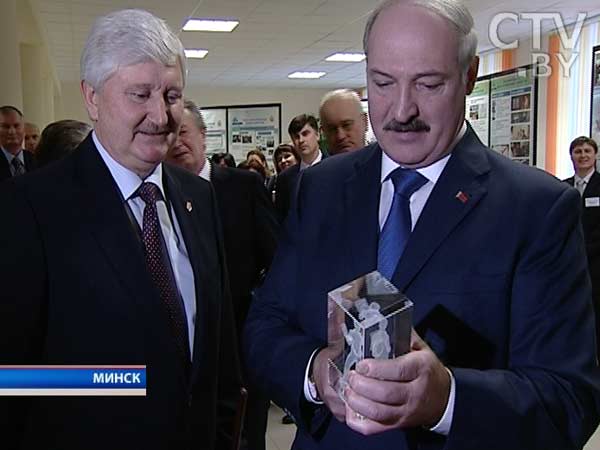 Александр Лукашенко потребовал изменить калькуляцию стоимости высшего образования в Беларуси Александр Лукашенко потребовал изменить калькуляцию стоимости высшего образования в Беларуси