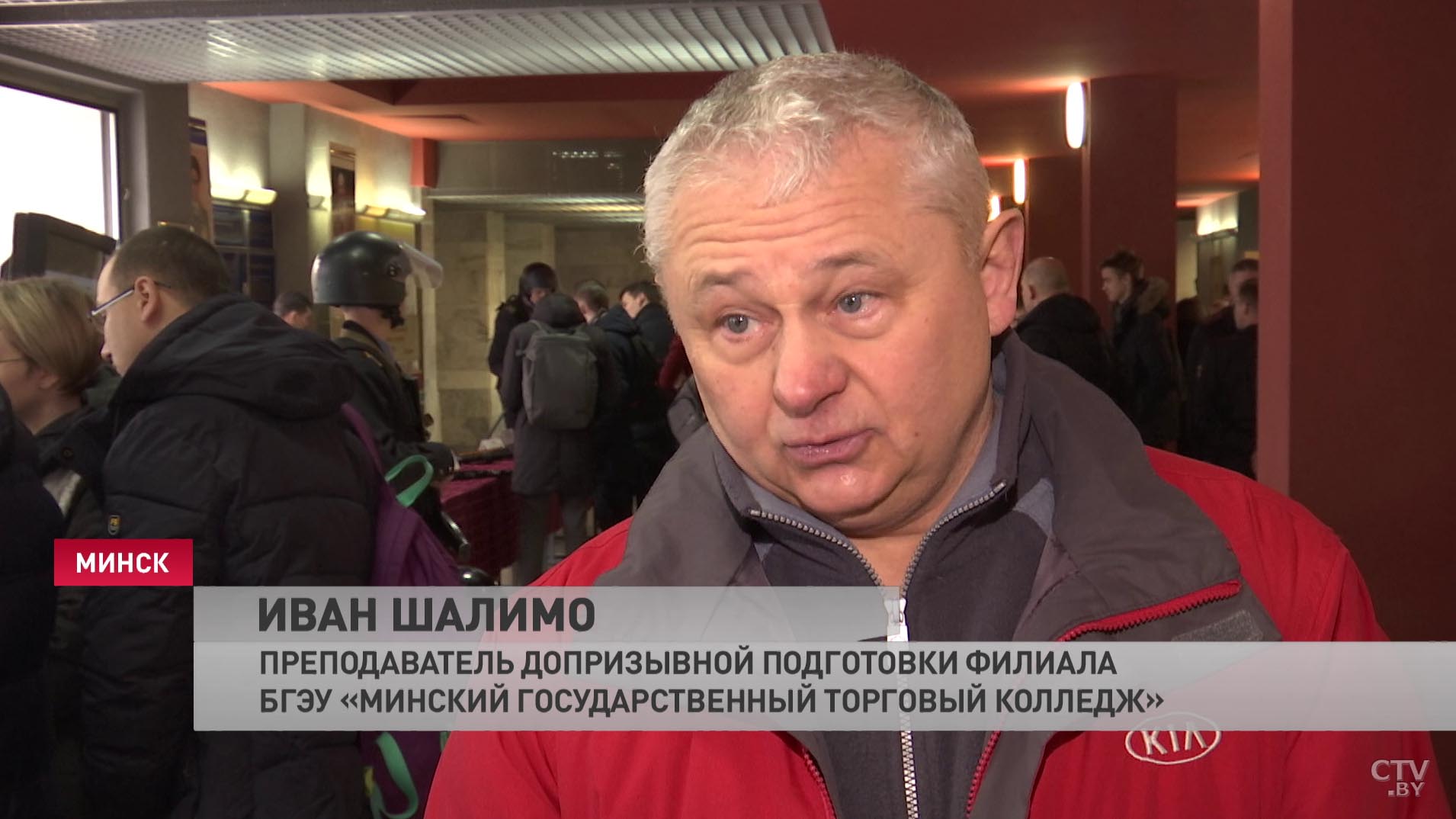 «Готов к Академии МВД на сто процентов». Что говорили школьники во время дня открытых дверей-10