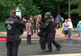 В Берлине на акции ковид-диссидентов пострадали более 10 полицейских, задержали около 600 человек 