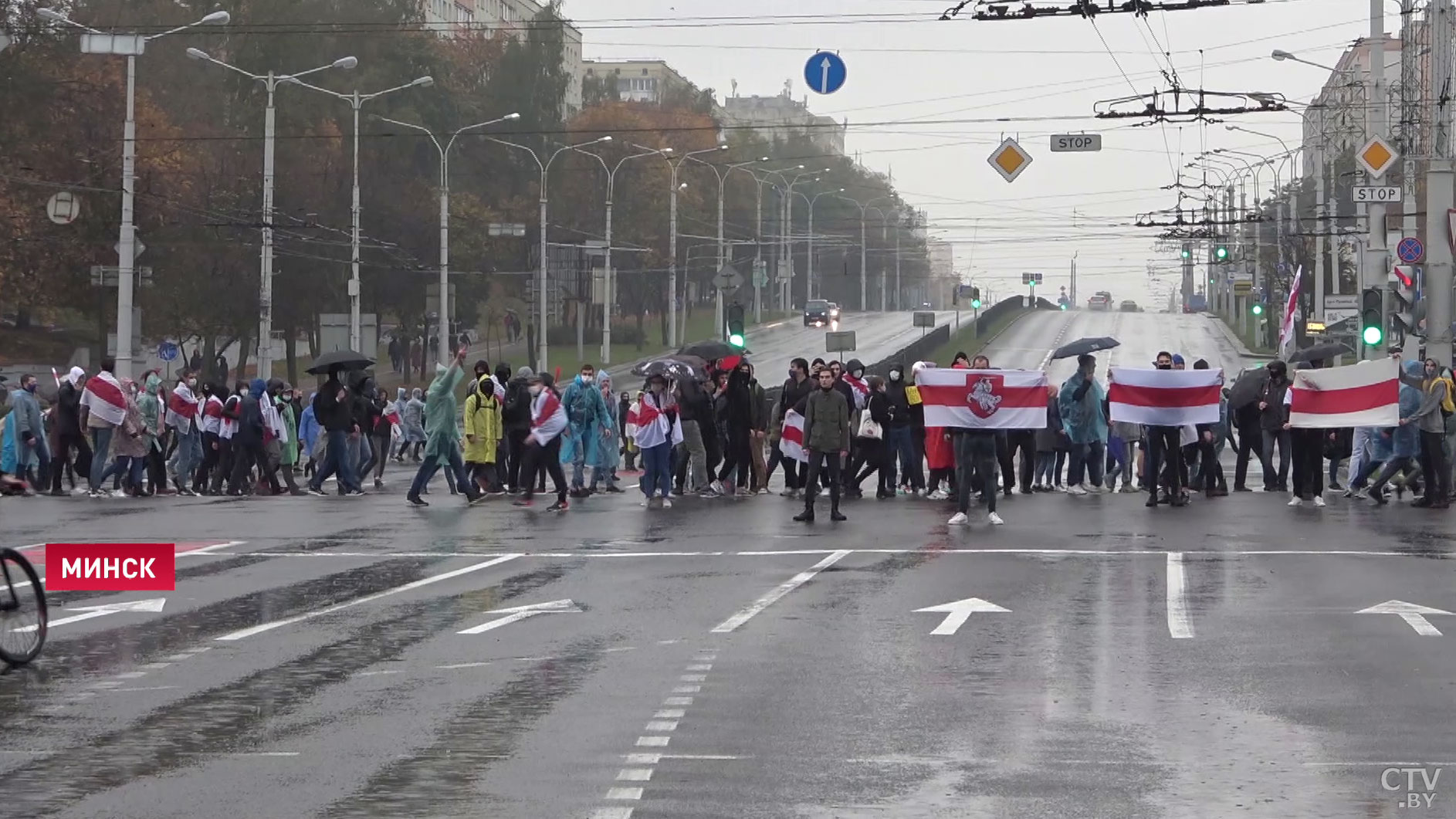 Вот так себя вели протестующие в Минске 11 октября-10