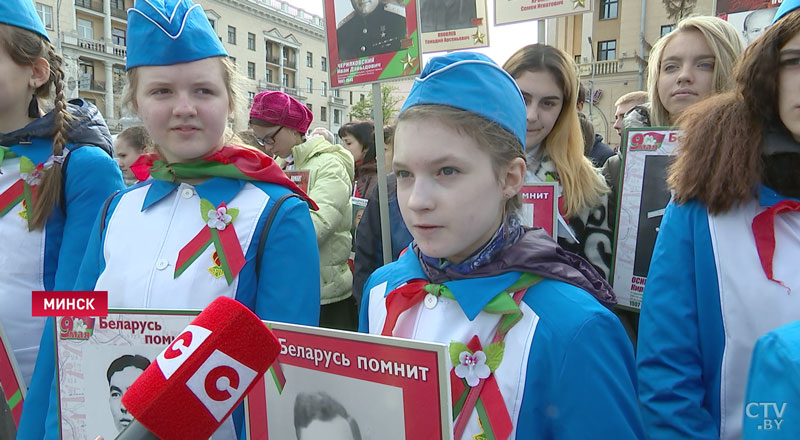 За каждым фото – свой подвиг. Президенту показали уникальный альбом «Беларусь помнит»-4 За каждым фото – свой подвиг. Президенту показали уникальный альбом «Беларусь помнит»-4