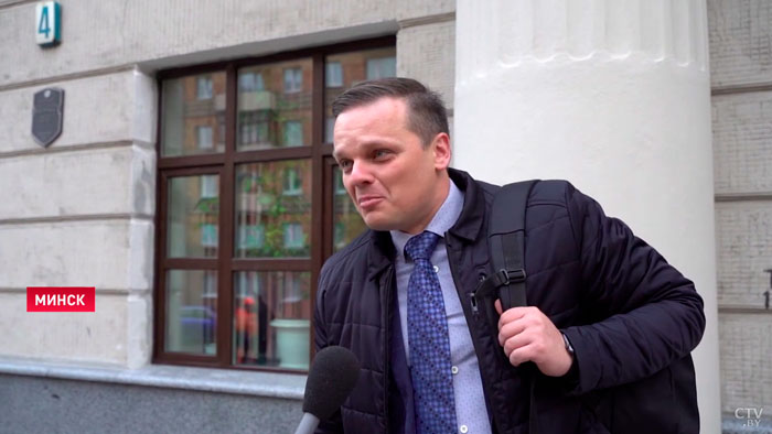 Со «Стрелой» под звуки оркестра. Посмотрите, какую акцию минская милиция провела ко Дню матери-13