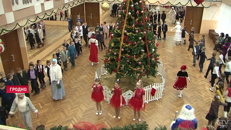 Согреть теплом каждого ребёнка. Первые новогодние подарки получили дети в Гродно в рамках акции «Наши дети»-31