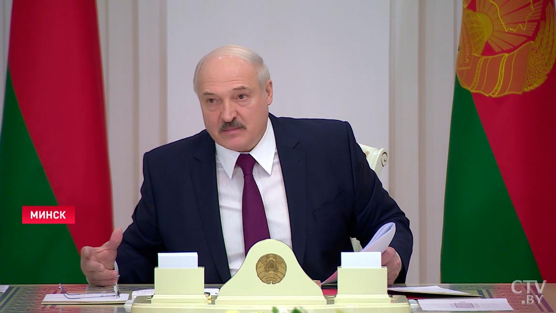 Александр Лукашенко: мы аккуратнейшим образом вывезли эти мемориалы на кладбище, чтобы люди видели, что мы не варвары-4