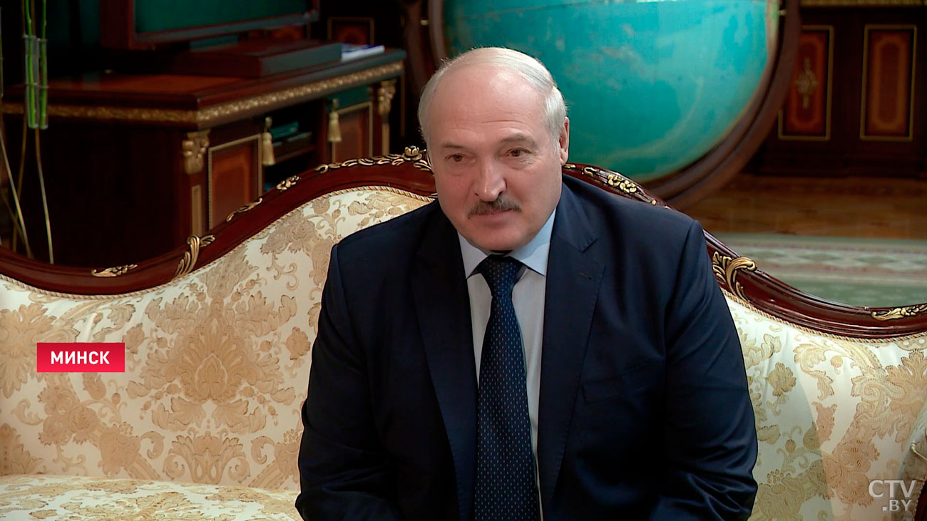 ​Александр Лукашенко: всё, что сделано между Беларусью и Узбекистаном, связано прежде всего с Шавкатом Мирзиёевым-1