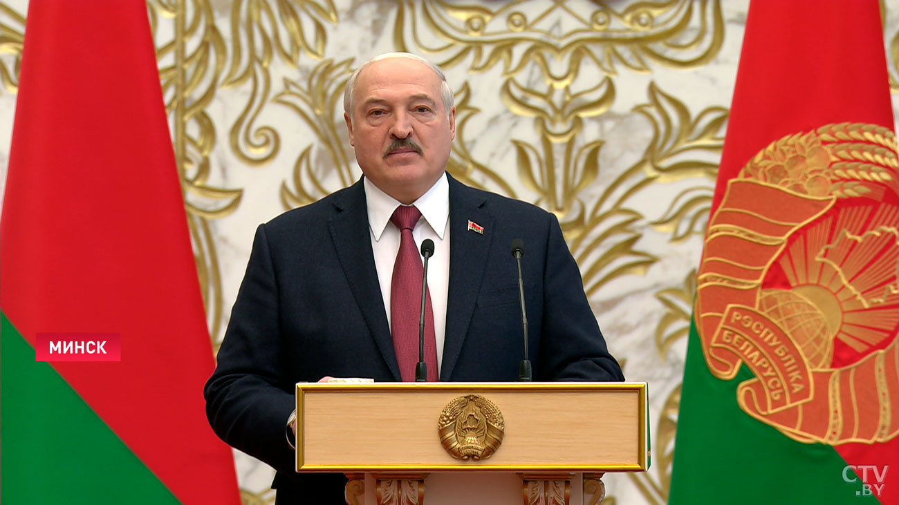 Лукашенко: мы вовремя уловили момент последовательного перехода на новый уровень развития общества-4