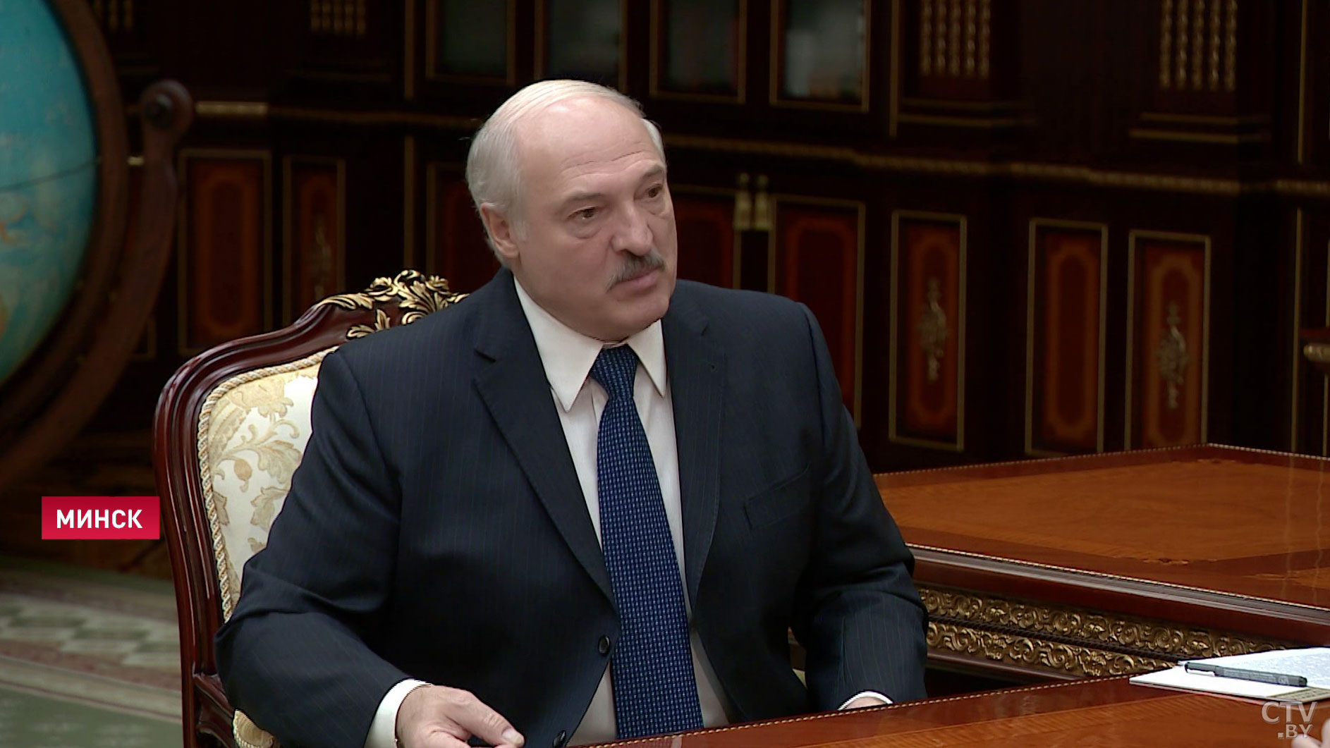 Александр Лукашенко: «Не возьмут они Беларусь тёпленькой. Мы выстоим. Но будет непросто»-4
