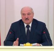 Александр Лукашенко: нужно принимать решение, ибо мы затормозим развитие на конкретном участке экономики