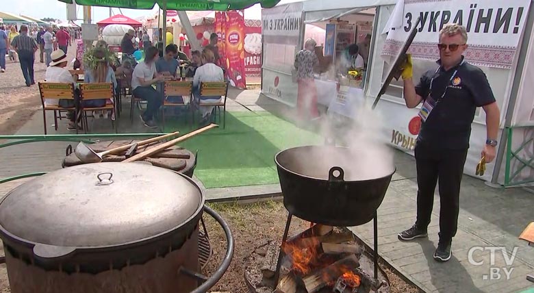 Танцы со скоморохами, аттракционы, квесты, рыцарский турнир: Александрия продолжает отмечать «Купалье»-22