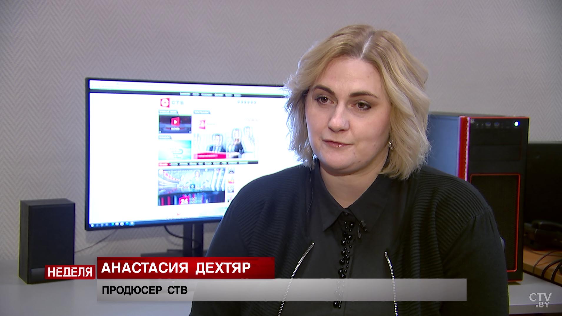 Анастасия Дехтяр: мы запутались в степи, ехали в 12 часов ночи с оператором, он подсвечивал дорогу водителю-1 Анастасия Дехтяр: мы запутались в степи, ехали в 12 часов ночи с оператором, он подсвечивал дорогу водителю-1