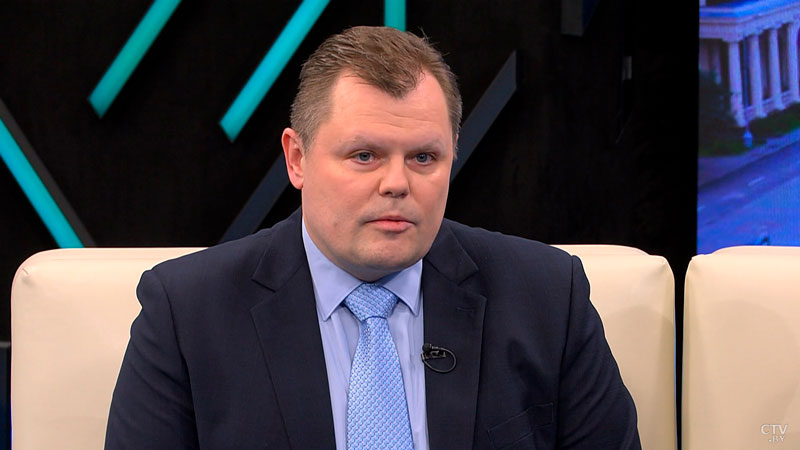 Почему иностранцы доверяют нашим врачам? Анонс ток-шоу «Большой город»-13