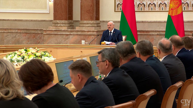 Как охраняют Беларусь на стыке трёх границ и какой диагноз поставил Президент здравоохранению? Анонс «Недели»-1