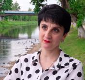 «Должна всегда держать форму и осанку». Анонс новой серии проекта «Белорусская Super женщина»
