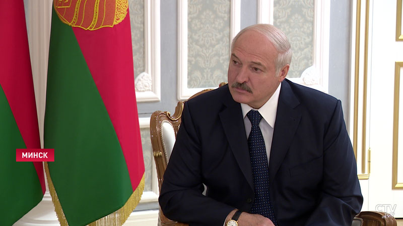 «Есть определённые проблемы»: Армен Джигарханян находится в больнице