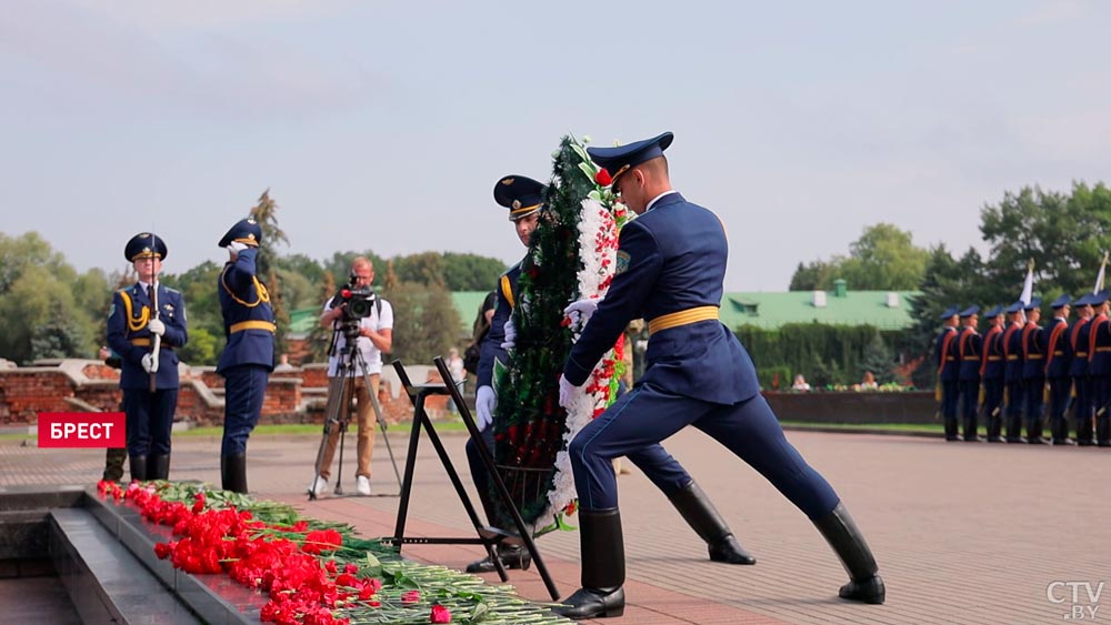 В Брестcкой крепости состоялась торжественная церемония открытия АрМИ-2022-3