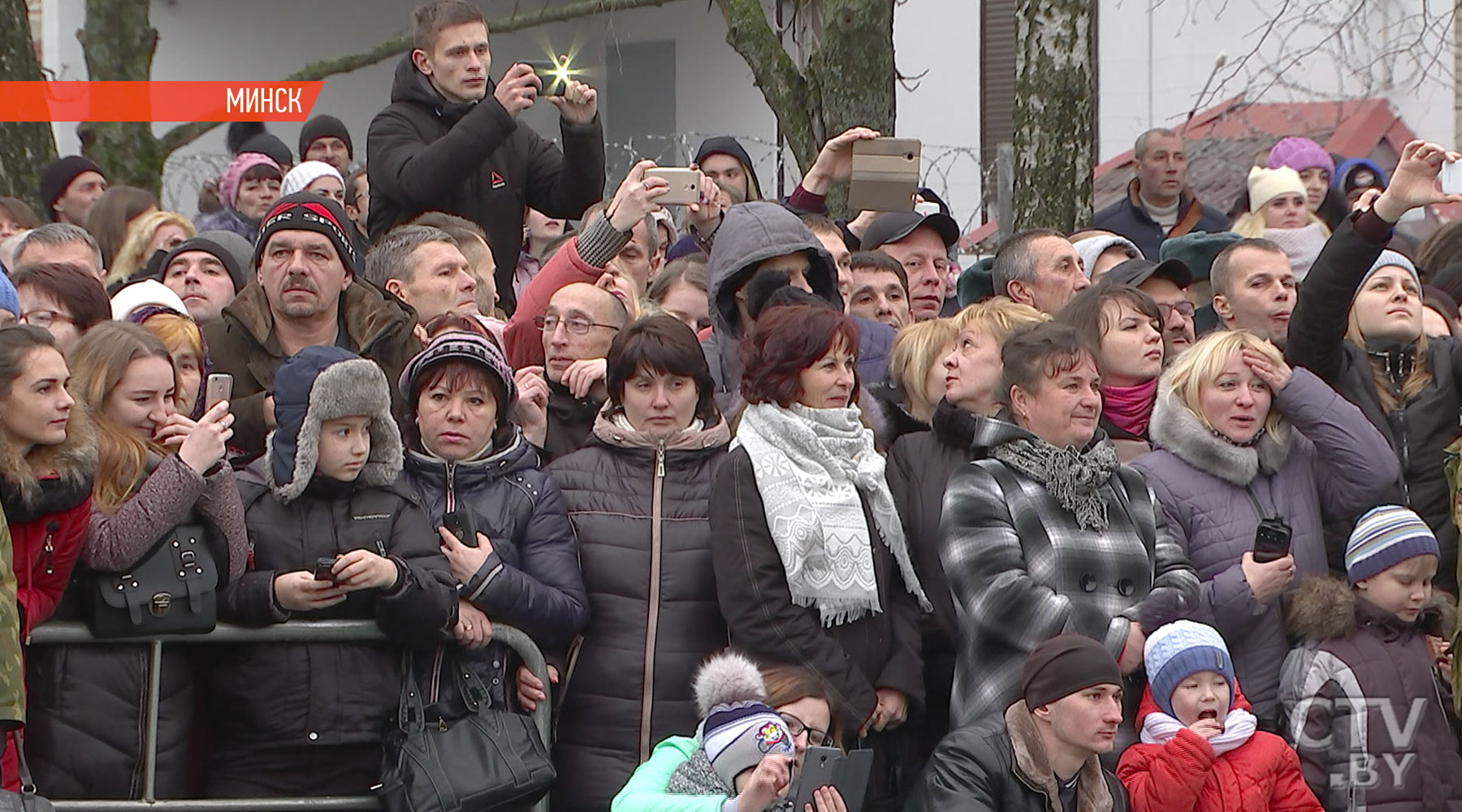  В Гродно прошёл военный парад, посвященный 100-летию Вооружённых Сил Беларуси -19