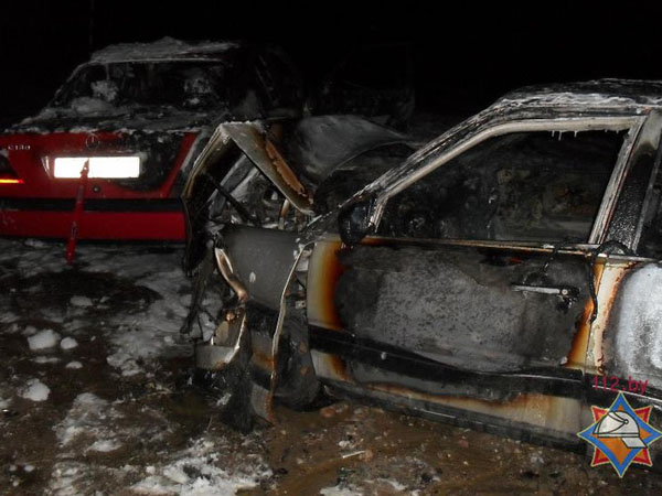 В Каменецком районе столкнулись 3 автомобиля. Пострадали 5 человек 