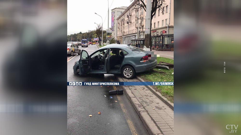 ДТП на проспекте Независимости. Volkswagen врезался в столб-4