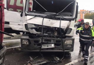 Сразу несколько ДТП затруднили движение транспорта в Минске: фотофакт