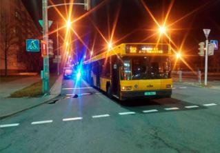 В Чижовке автобус сбил трёх человек на пешеходном переходе