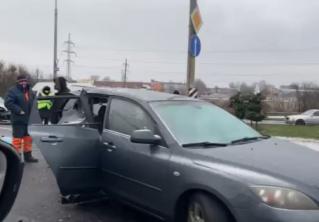 В Беларуси всплеск аварий из-за гололёда. ГАИ призывает водителей соблюдать скоростной режим