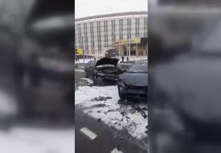 Серьёзная авария в центре Минска. Два человека госпитализированы, разбито не менее 7 машин